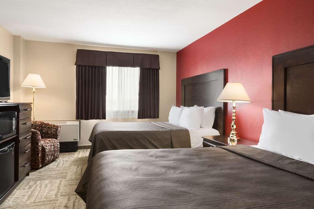 Coast Swift Current Hotel Kültér fotó