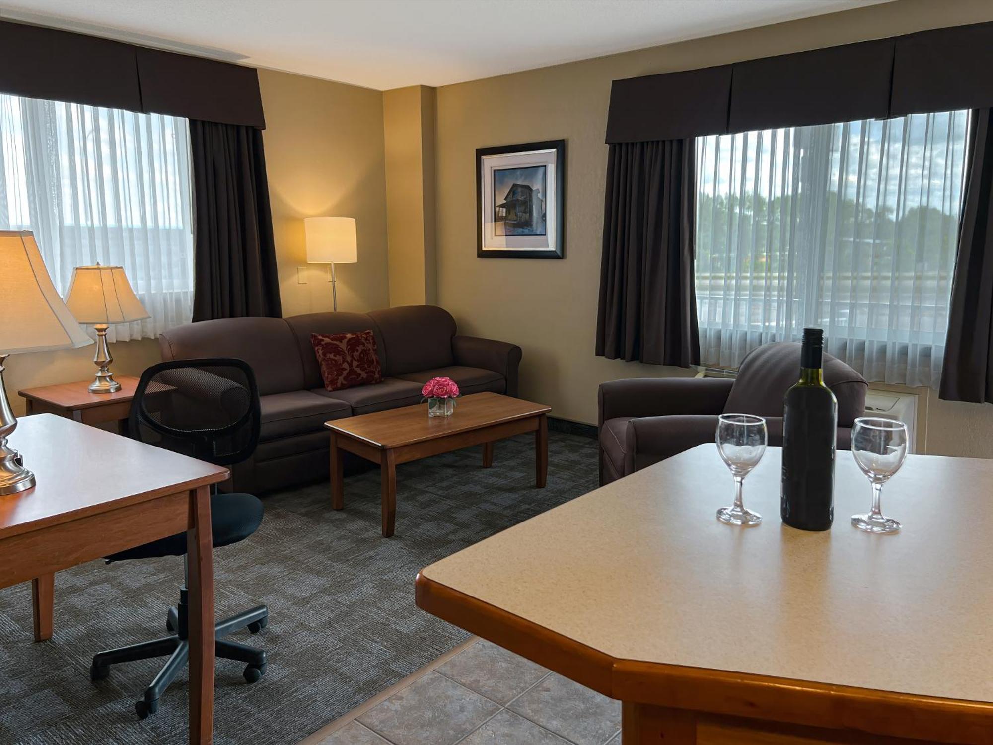 Coast Swift Current Hotel Kültér fotó