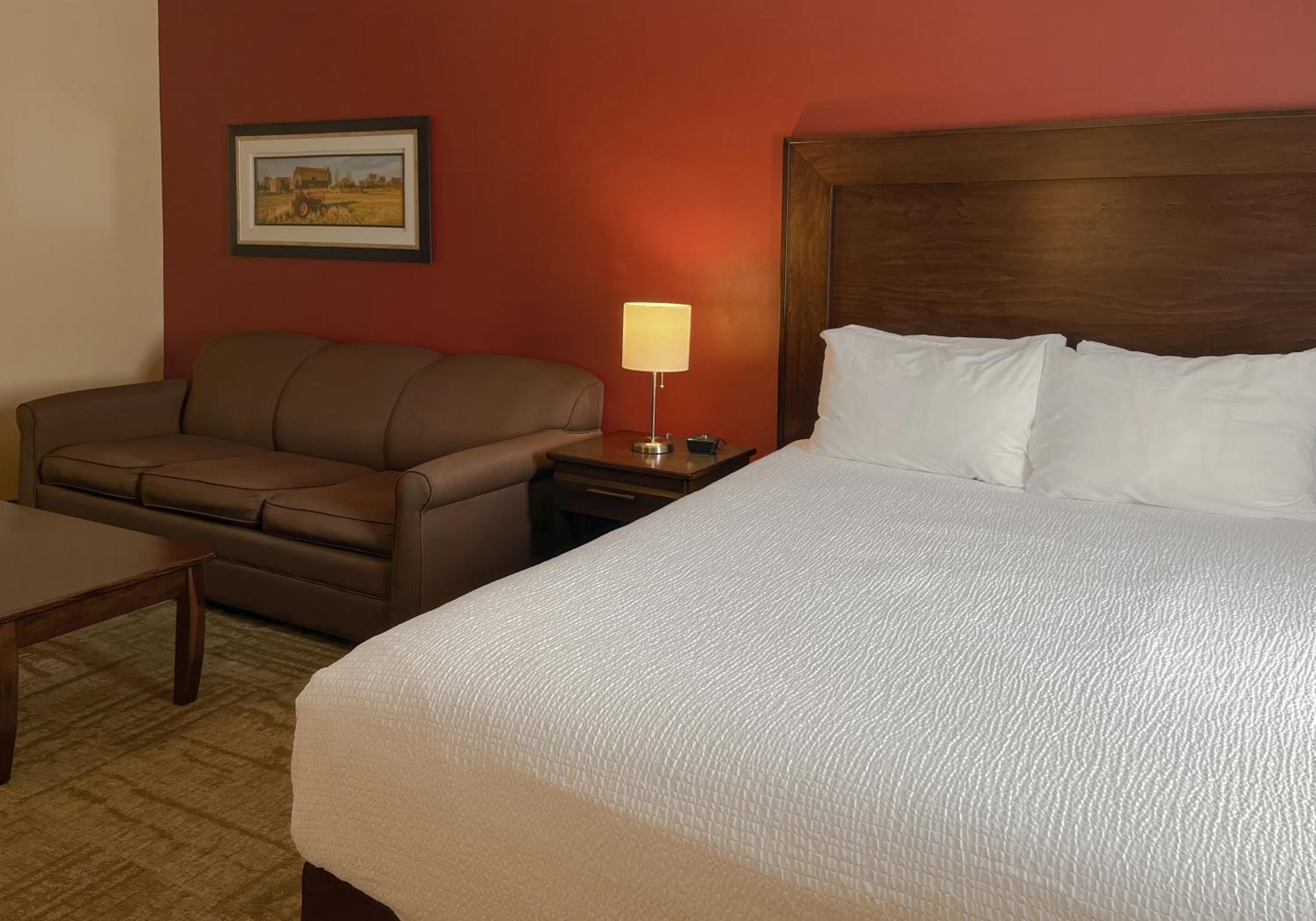 Coast Swift Current Hotel Kültér fotó